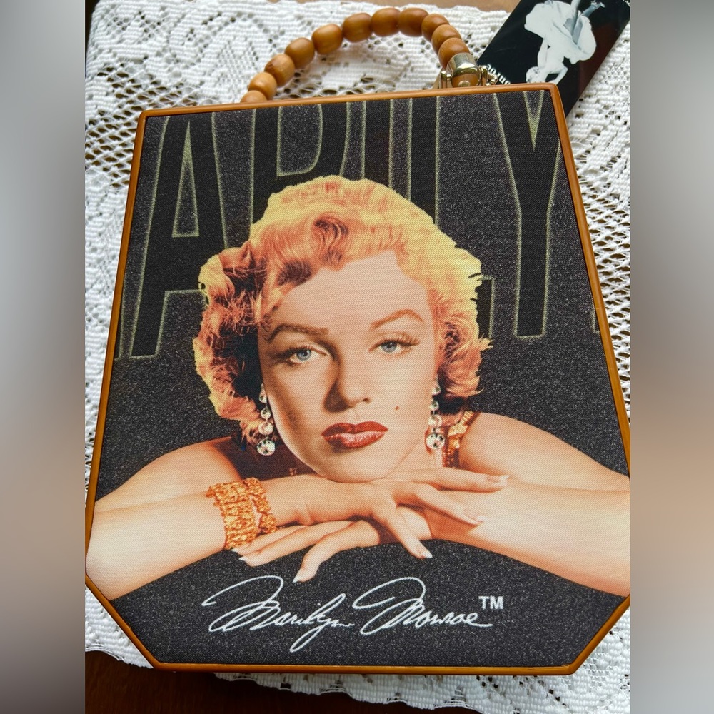Marilyn Monroe 🆕/Vintage from 2002 Wooden Bag by Cielo Creations, tags attached